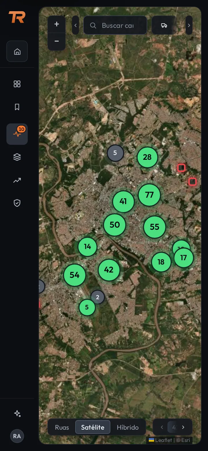 Rastreamento ao Vivo no celular, a 390 px, com o mapa de satélite